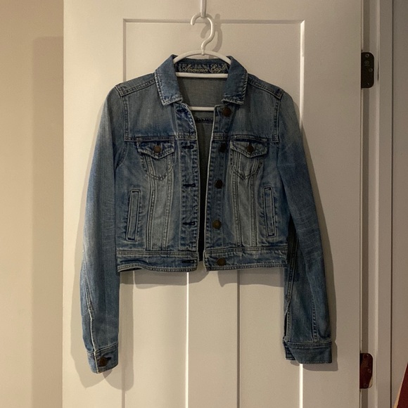 American Eagle Cropped Denim Jacket - Picture 1 of 2
